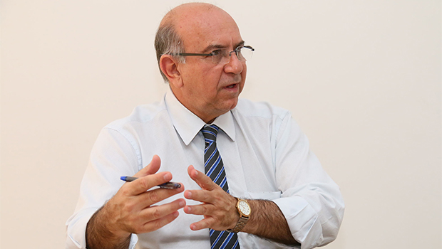 “Nossos hospitais estão muito bem. O desafio foi superado”, diz ... - Jornal Opção