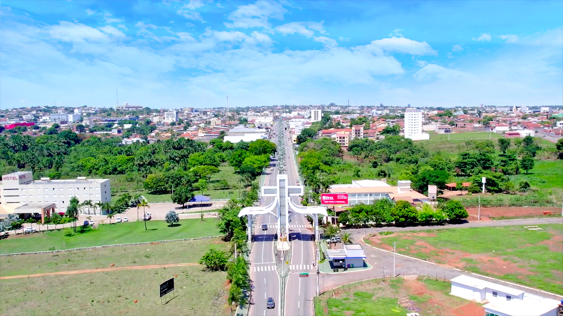 Imagem da entrada de Trindade