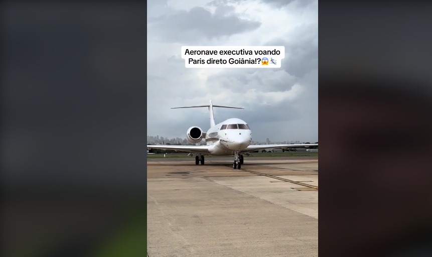 Avião Paris Goiânia