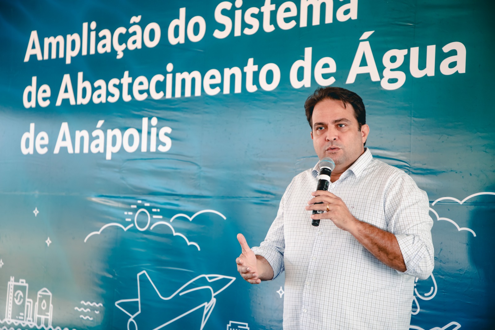 Roberno Naves