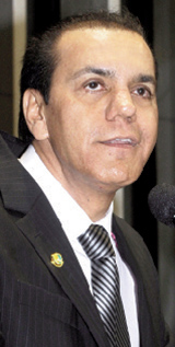 Senador Ataídes Oliveira: reclamação na tribuna / Foto: Pedro Dias/Agência Senado