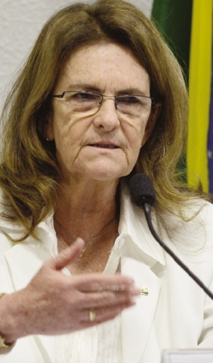Presidente da Petrobrás, Graça Foster: manobra para evitar bloqueio de bens | Foto: Antonio Cruz/Agência Brasil