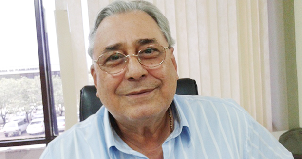 Walfredo Antunes : "Há áreas livres na parte central da cidade que poderiam ser ocupadas de forma correta com uma política de subsídios" | Foto: Gilson Cavalcante