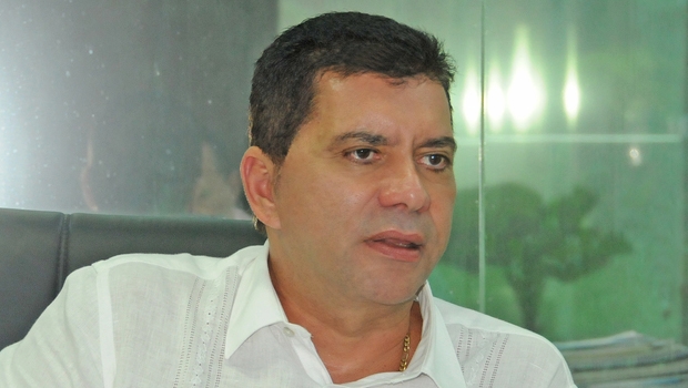 Amastha tem fortes chances de reeleição, mas visa 2018 / Antônio Gonçalves