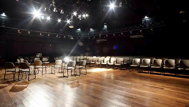 Seminário traz profissionais que entendem o boom que o mercado felizmente sofreu e pontua necessidades e realidades do oficio de um iluminador | Foto: Fernando Simon