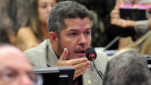 Delegado Waldir (PSDB), durante CPI da Petrobras | Foto: Gabriela Korossy