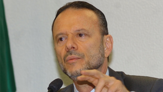 Luciano Coutinho: o executor da “política dos campeões“ | Foto: Marcello Casal Jr./Abr