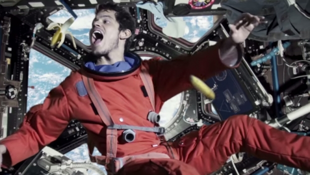 Peça publicitária do Festival Mix Brasil trata com humor a questão da homofobia | Foto: Reprodução/Youtube