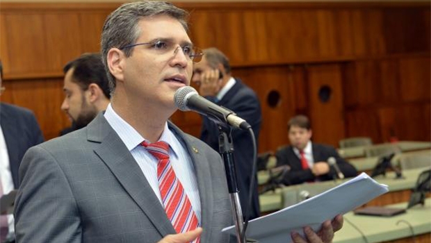 francisco junior - carlos costa