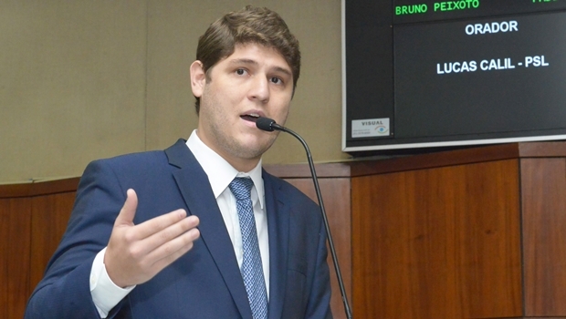 lucas-calil-carlos-costa