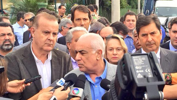 Ministro dos Transportes concede coletiva após visita | Foto: Prefeitura de Goiânia