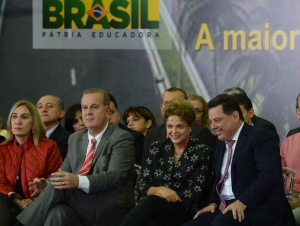 Dilma Rousseff e Marconi Dilma-e-Perilo-by-antonio-cruz-abr