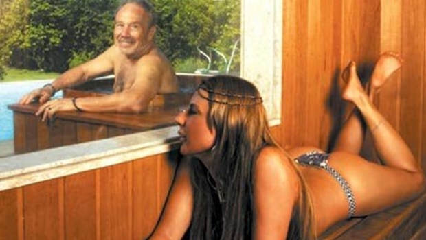 Mari e o amado, Stênio em um ensaio para a revista Contigo | Foto: reprodução / Facebook