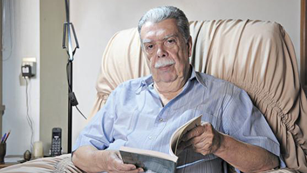 Com 15 prêmios literários, o mineiro de Carangola Anderson Braga Horta é, além de poeta, ensaísta e crítico literário, membro da Academia Brasiliense de Letras e da Academia de Letras do Brasil