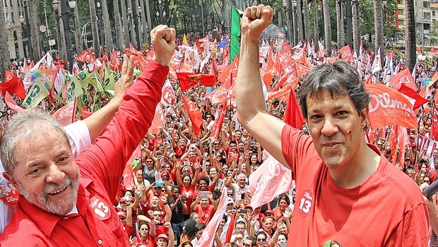 Lula e Haddad durante ato em São Paulo | Foto: Ricardo Stuckert / Instituto Lula