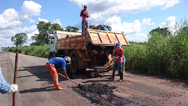 Tapa-buracos recupera mais de 200 km: mais segurança para os motoristas | Foto: Divulgação