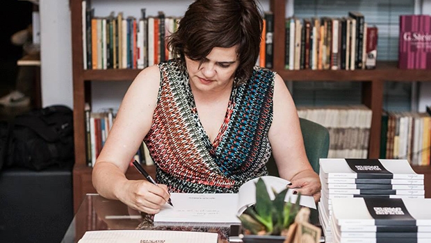 Larissa Mundim: “Nossos livros têm um esforço enorme para que não sejam tradicionais” | Foto: Reprodução