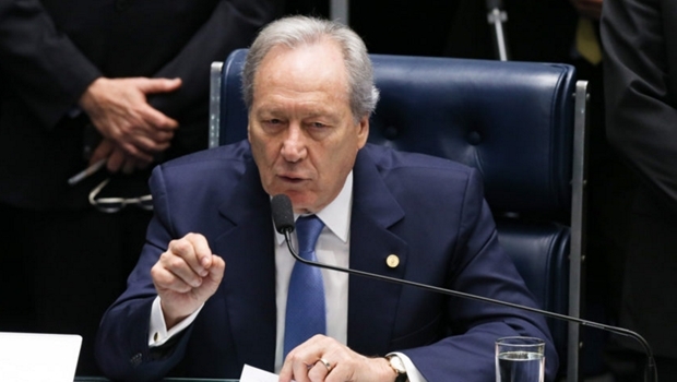 Ricardo Lewandowski preside a sessão plenária que decide se Dilma Rousseff será levada a julgamento por crime de responsabilidade | Foto: Reprodução / Lula Marques / Agência PT