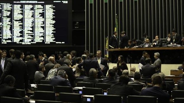 O Plenário da Câmara dos Deputados analisa a MP 746/16, que trata da reforma do ensino médio | Foto: Fabio Rodrigues Pozzebom/Agência Brasil