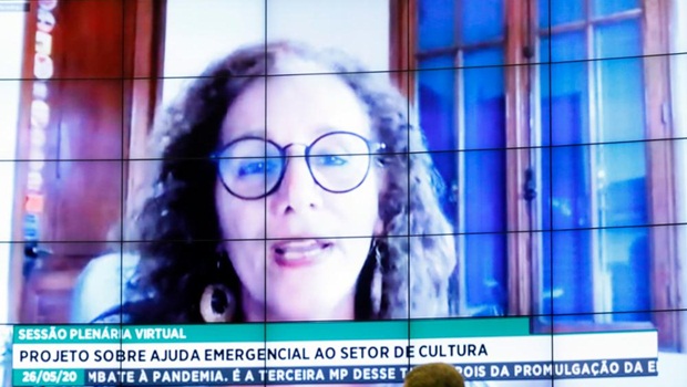 Jandira-Feghali-Lei-Aldir-Blanc-Foto-Maryanna-Oliveira-Câmara-dos-Deputados
