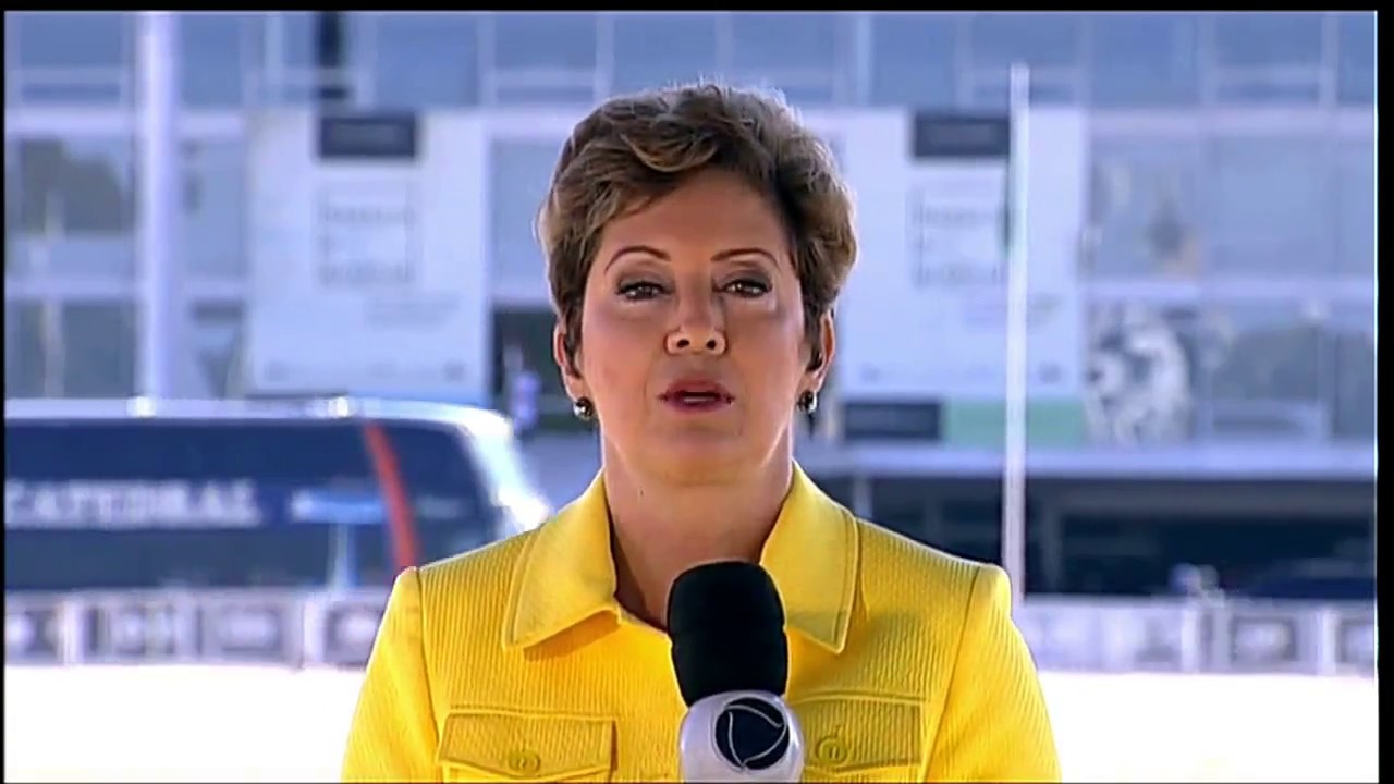 Christina Lemos substitui Adriana Araújo na apresentação 