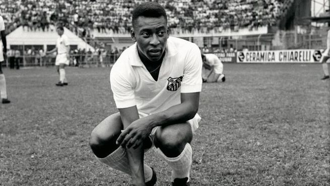 Pelé em fotos: registros da carreira do maior jogador de todos os tempos -  Correio Nogueirense