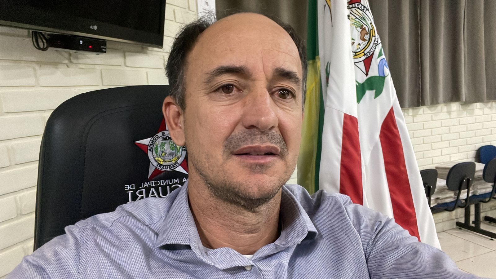 Amigo diz que Sala não queria viajar; empresário do jogador se