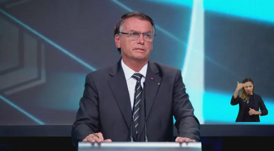 Barbara Gancia ataca filha de Bolsonaro de 11 anos: parece uma p