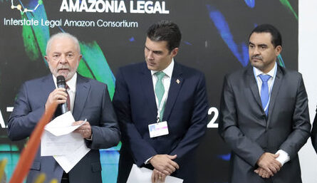 Consórcio da Amazônia Legal, foi entregue uma carta ao presidente eleito com as ações desenvolvidas na área ambiental