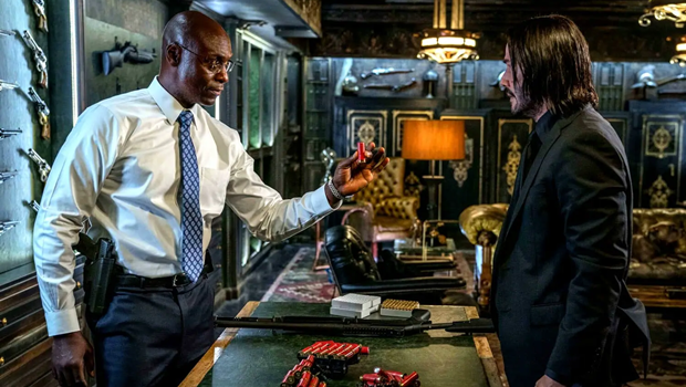 Lance Reddick, estrela de John Wick 4, morre aos 60 anos