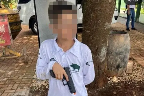 Após clube divulgar imagens de crianças atirando com armas de