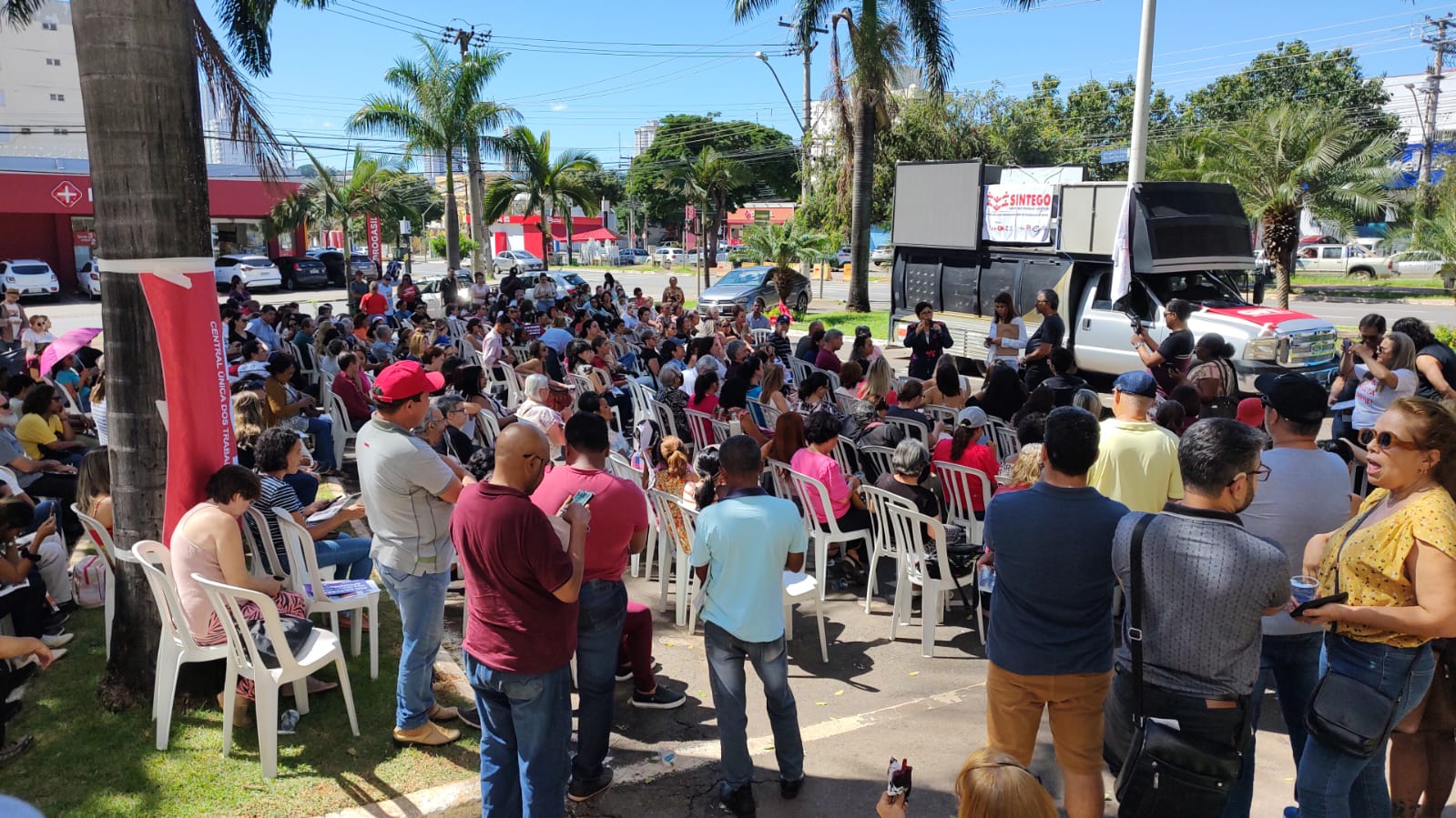 Sintego paralisação educação