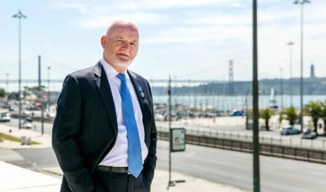 Peter Thomson diplomata 1